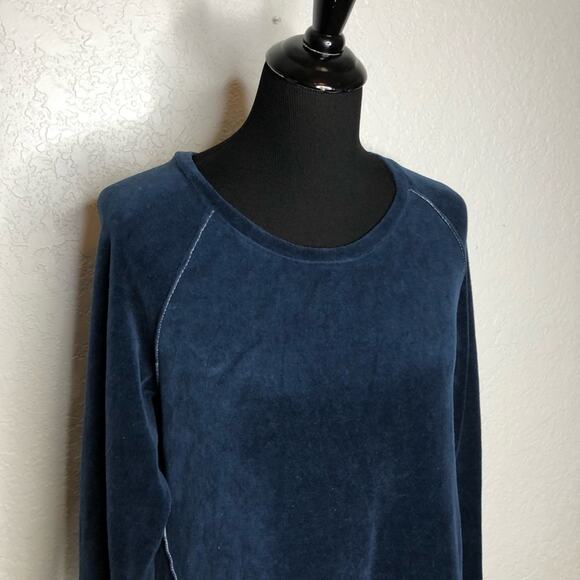 Cut loose navy blue velvet velour tunic top size Medium - Picture 2 of 14